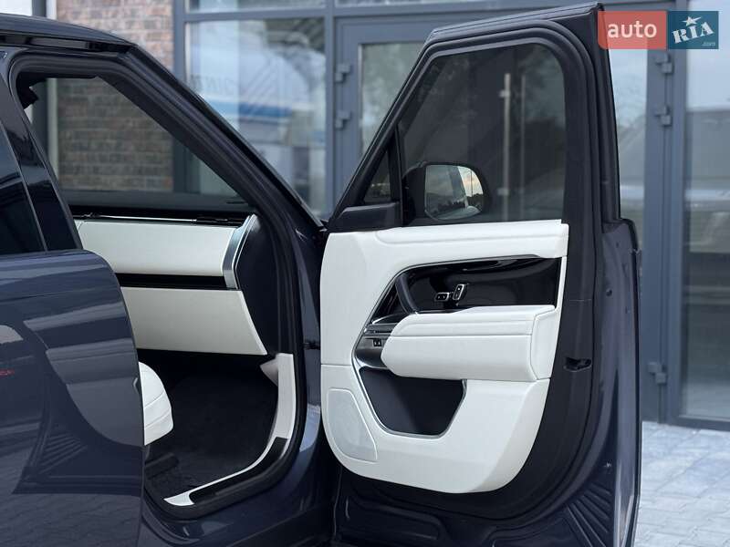 Внедорожник / Кроссовер Land Rover Range Rover 2023 в Тернополе