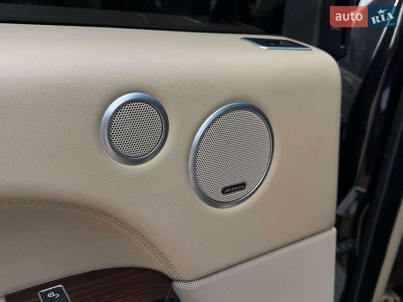 Внедорожник / Кроссовер Land Rover Range Rover 2015 в Запорожье