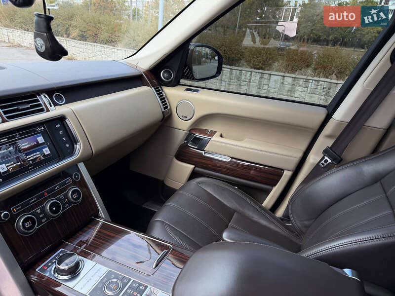 Внедорожник / Кроссовер Land Rover Range Rover 2015 в Запорожье