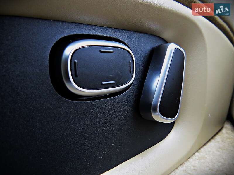 Внедорожник / Кроссовер Land Rover Range Rover 2015 в Черкассах