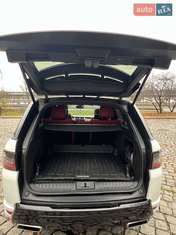 Внедорожник / Кроссовер Land Rover Range Rover 2018 в Киеве фото 20 Внедорожник / Кроссовер Land Rover Range Rover 2018 в Киеве