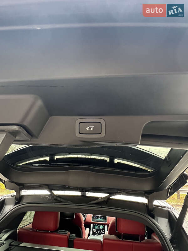 Внедорожник / Кроссовер Land Rover Range Rover 2018 в Киеве фото 22 Внедорожник / Кроссовер Land Rover Range Rover 2018 в Киеве