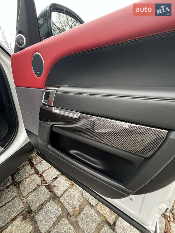 Внедорожник / Кроссовер Land Rover Range Rover 2018 в Киеве фото 48 Внедорожник / Кроссовер Land Rover Range Rover 2018 в Киеве