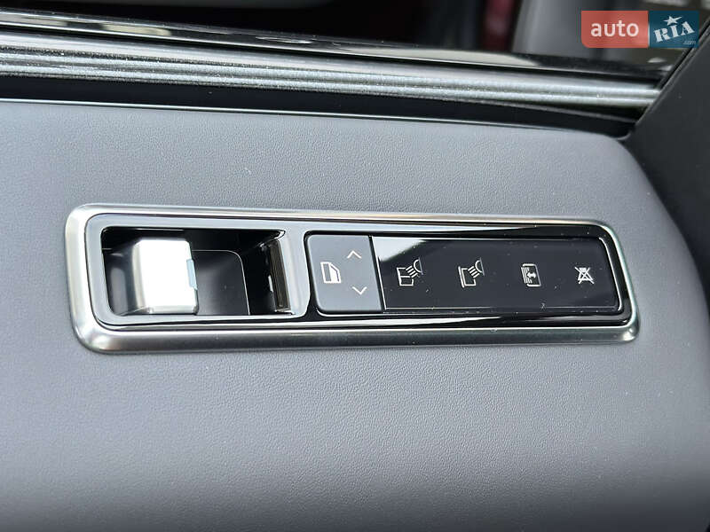 Внедорожник / Кроссовер Land Rover Range Rover 2018 в Киеве