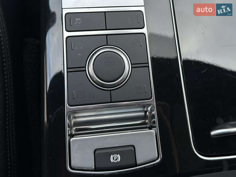 Внедорожник / Кроссовер Land Rover Range Rover 2018 в Киеве