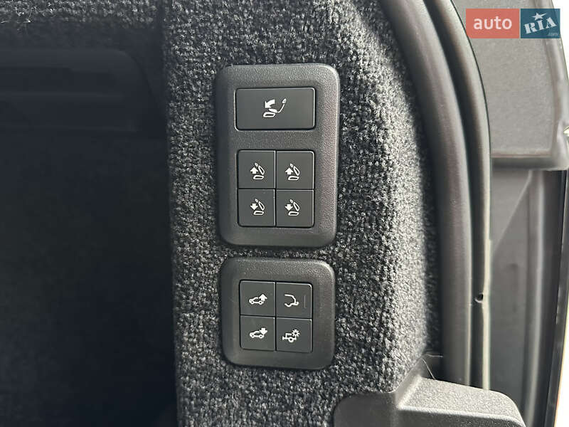 Внедорожник / Кроссовер Land Rover Range Rover 2018 в Киеве