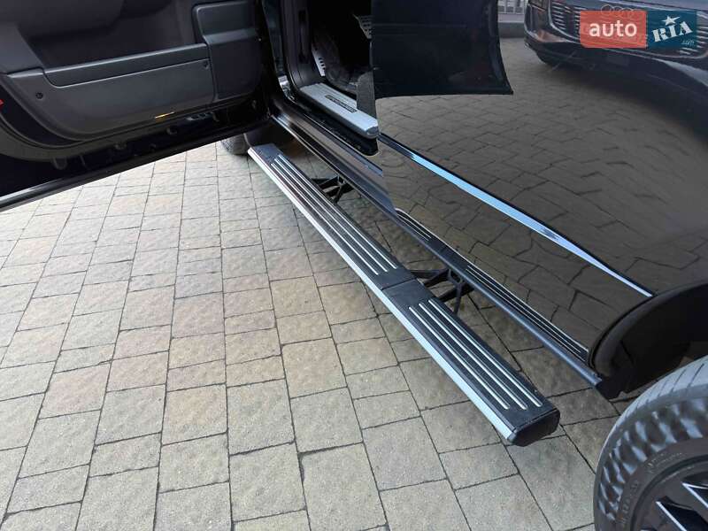 Внедорожник / Кроссовер Land Rover Range Rover 2011 в Львове