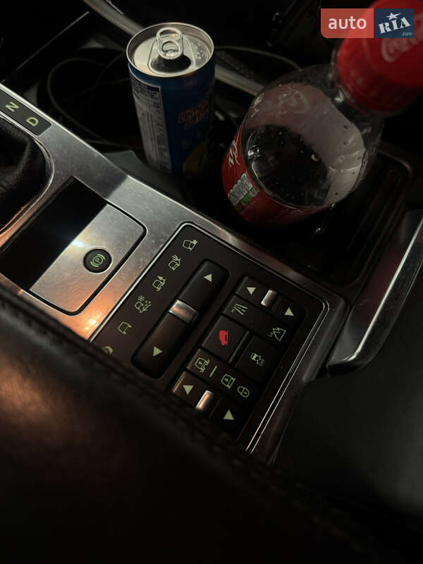 Позашляховик / Кросовер Land Rover Range Rover 2012 в Києві фото 15 Позашляховик / Кросовер Land Rover Range Rover 2012 в Києві