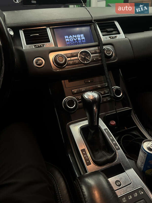Позашляховик / Кросовер Land Rover Range Rover 2012 в Києві фото 23 Позашляховик / Кросовер Land Rover Range Rover 2012 в Києві