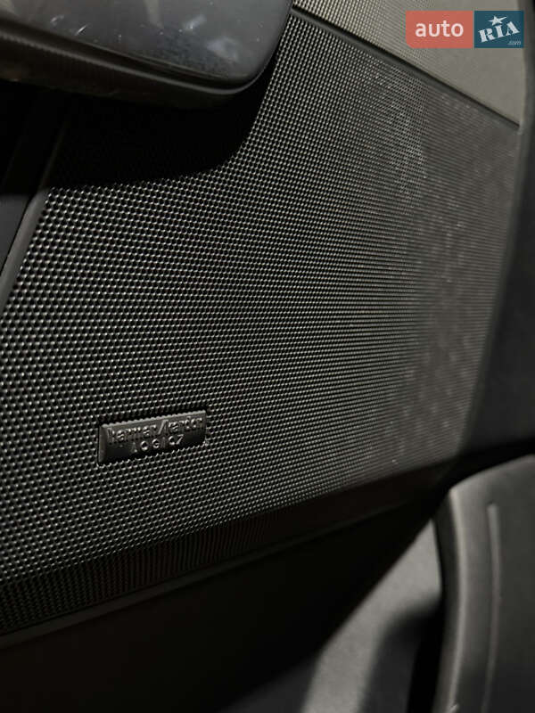 Позашляховик / Кросовер Land Rover Range Rover 2012 в Києві