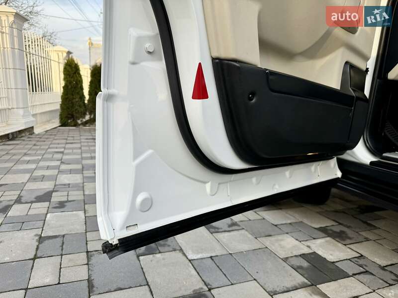 Внедорожник / Кроссовер Land Rover Range Rover 2010 в Черновцах фото 73 Внедорожник / Кроссовер Land Rover Range Rover 2010 в Черновцах