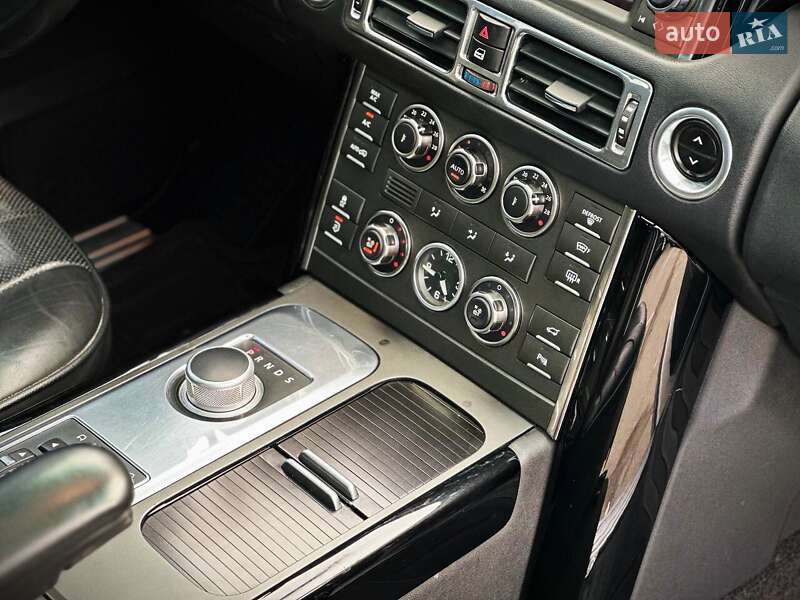 Внедорожник / Кроссовер Land Rover Range Rover 2011 в Киеве фото 45 Внедорожник / Кроссовер Land Rover Range Rover 2011 в Киеве