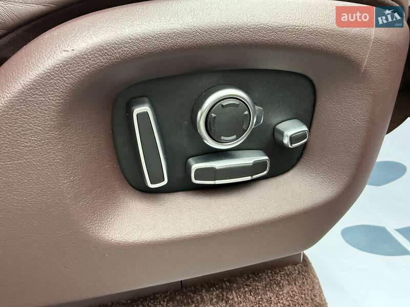 Позашляховик / Кросовер Land Rover Range Rover 2016 в Києві