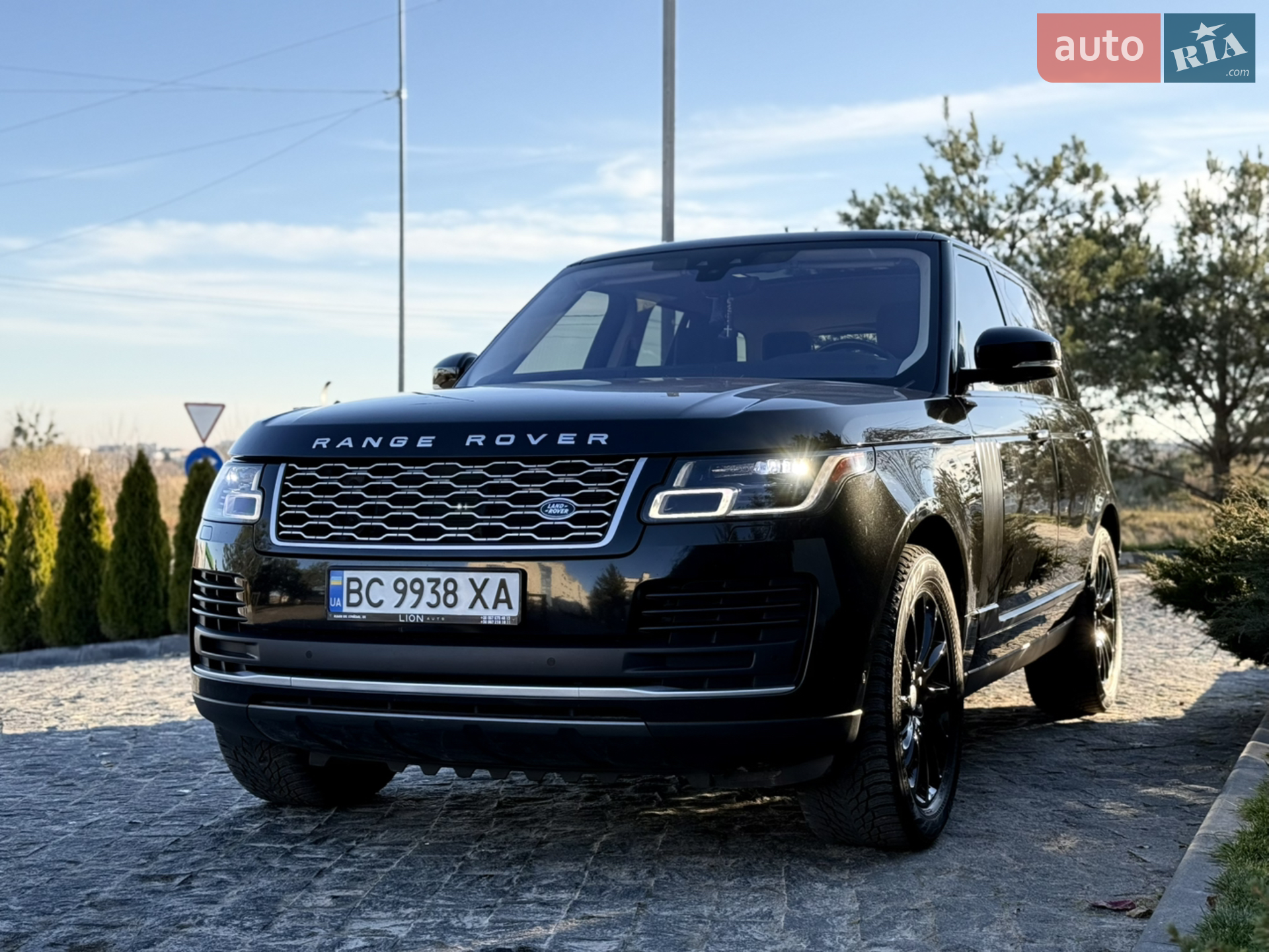 2018 Land Rover Range Rover - мініатюра 23
