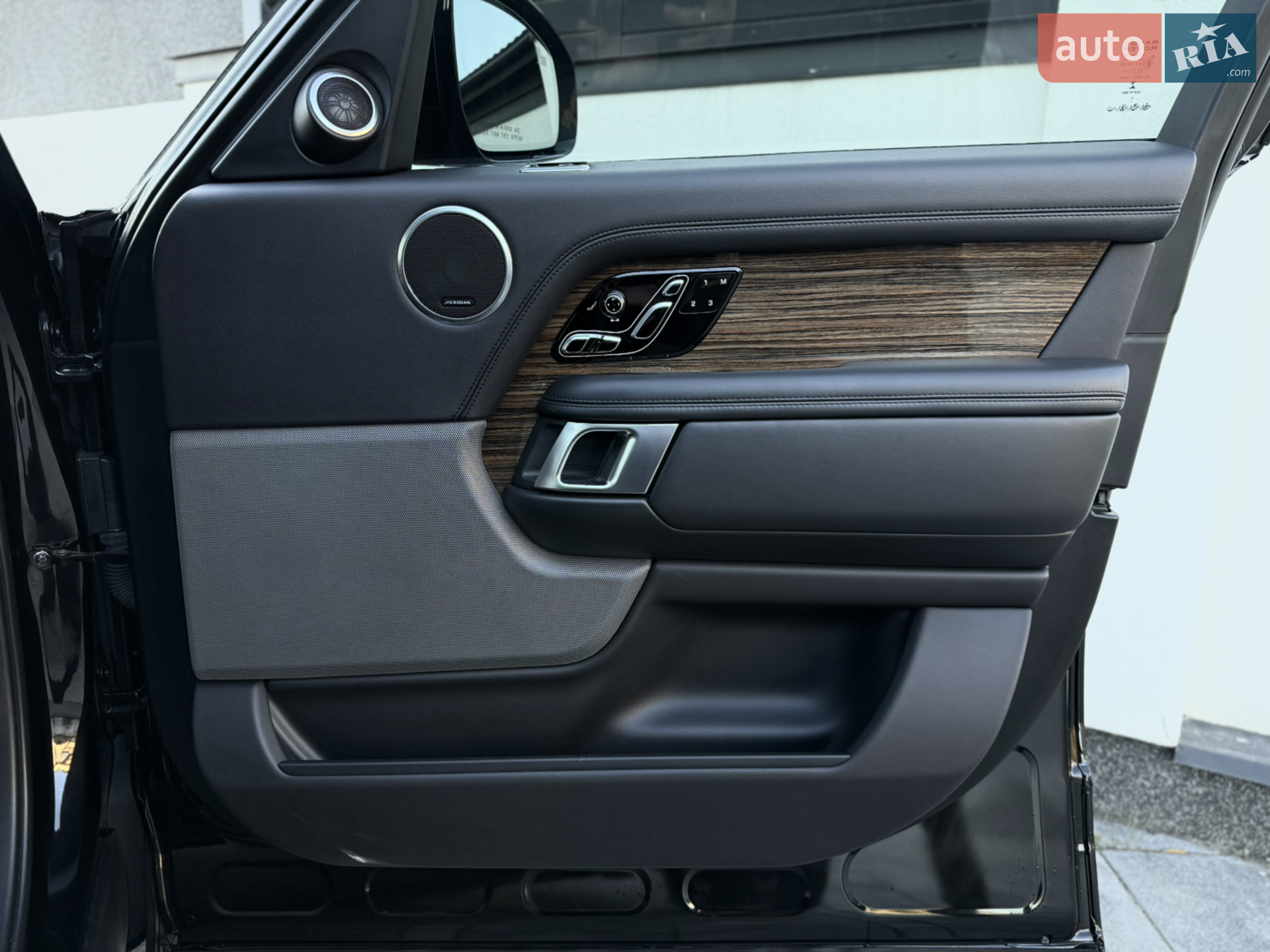 2018 Land Rover Range Rover - мініатюра 72