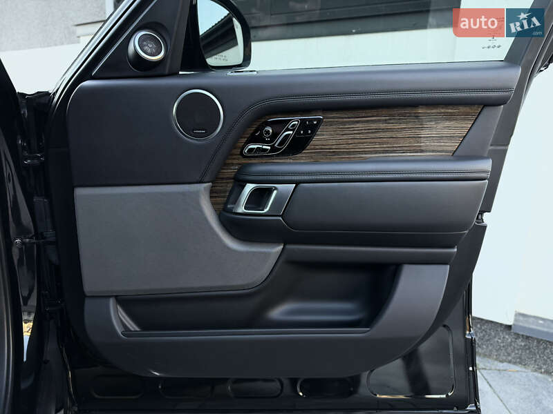 Внедорожник / Кроссовер Land Rover Range Rover 2018 в Львове