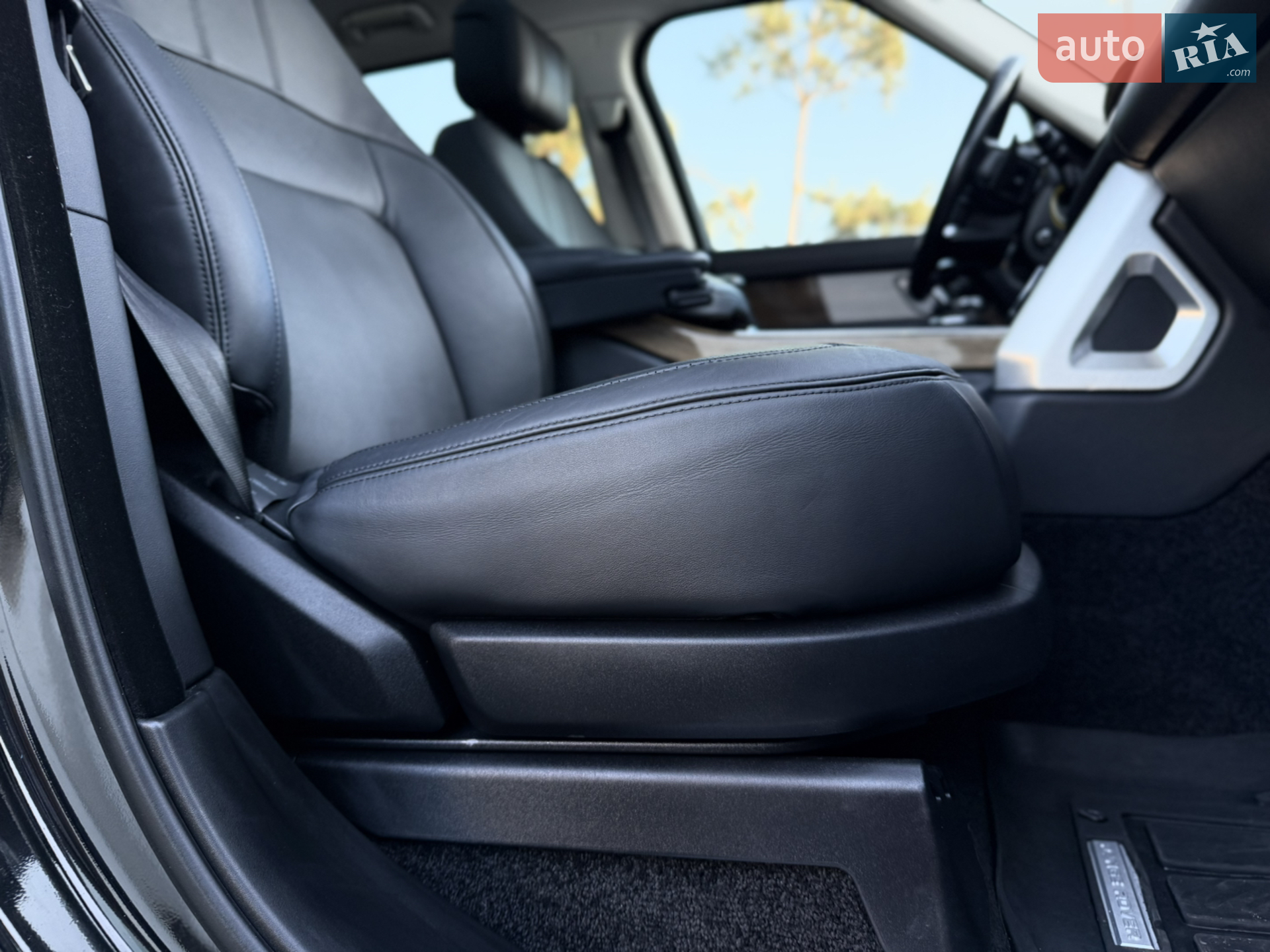 2018 Land Rover Range Rover - мініатюра 76