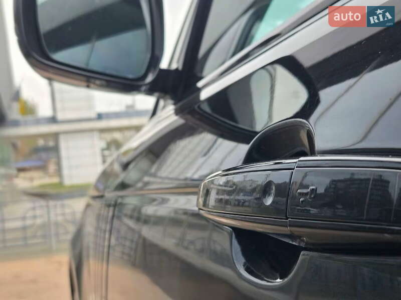 Внедорожник / Кроссовер Land Rover Range Rover 2017 в Киеве