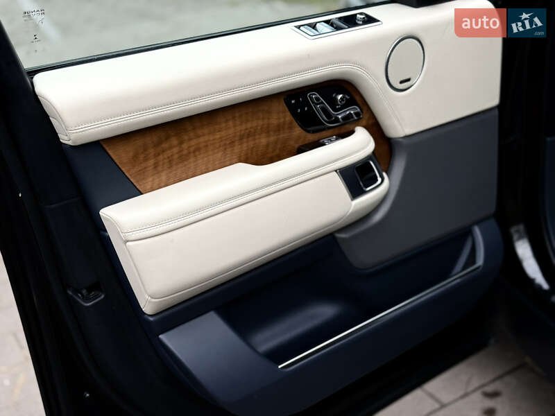 Внедорожник / Кроссовер Land Rover Range Rover 2018 в Киеве