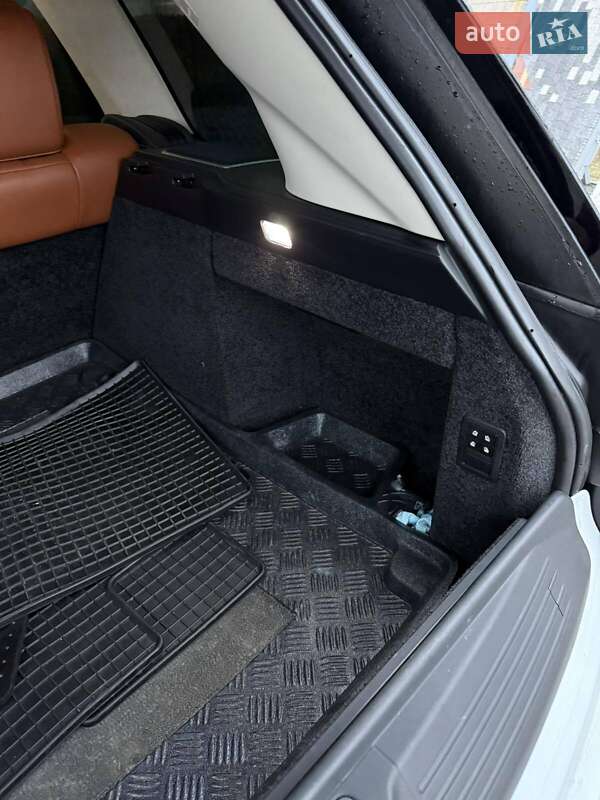 Позашляховик / Кросовер Land Rover Range Rover 2014 в Ужгороді