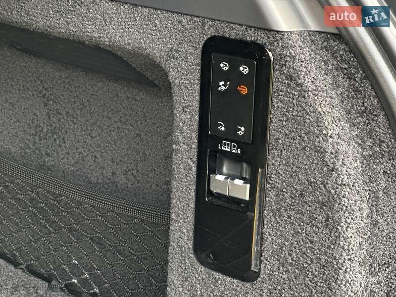 Позашляховик / Кросовер Land Rover Range Rover 2023 в Києві
