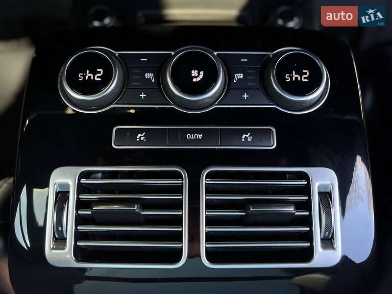 Внедорожник / Кроссовер Land Rover Range Rover 2016 в Киеве