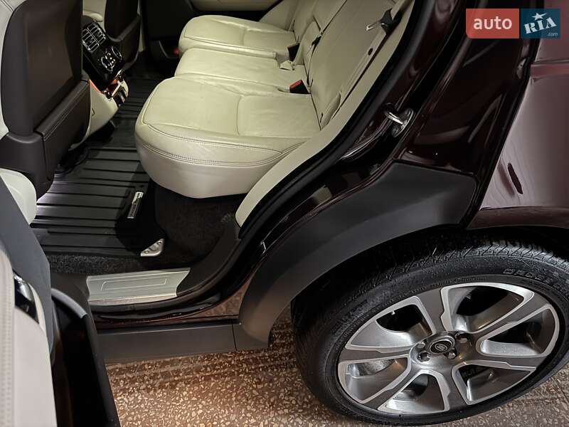 Внедорожник / Кроссовер Land Rover Range Rover 2018 в Тернополе