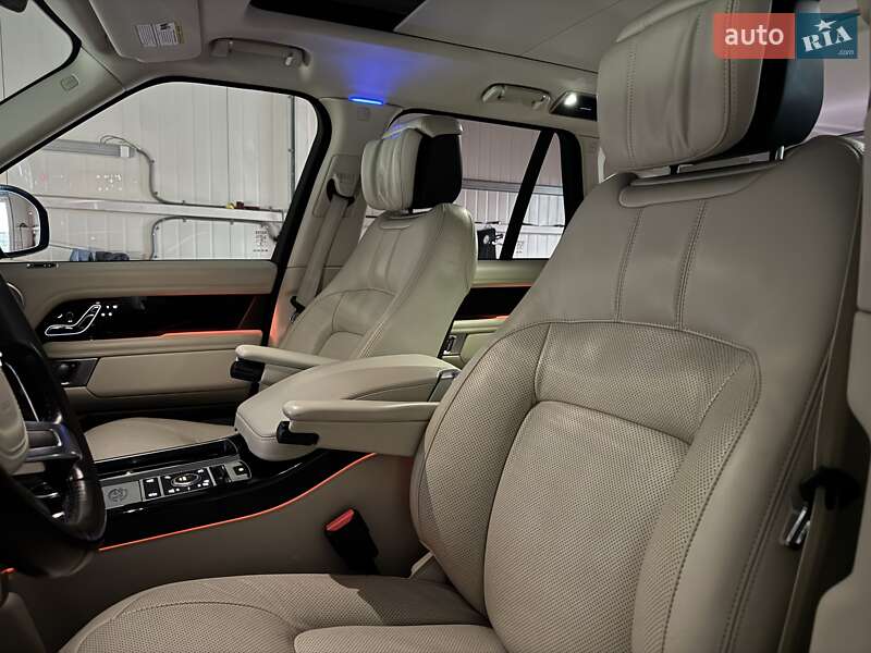 Внедорожник / Кроссовер Land Rover Range Rover 2018 в Тернополе