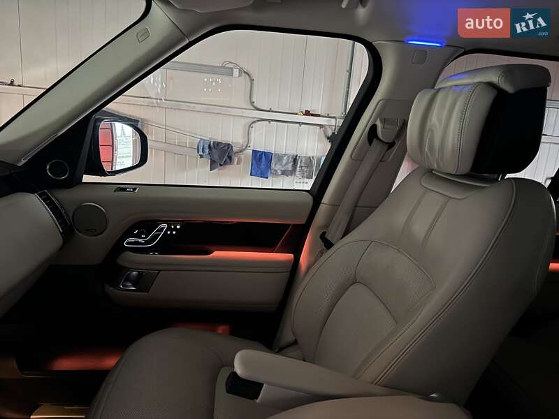 Внедорожник / Кроссовер Land Rover Range Rover 2018 в Тернополе