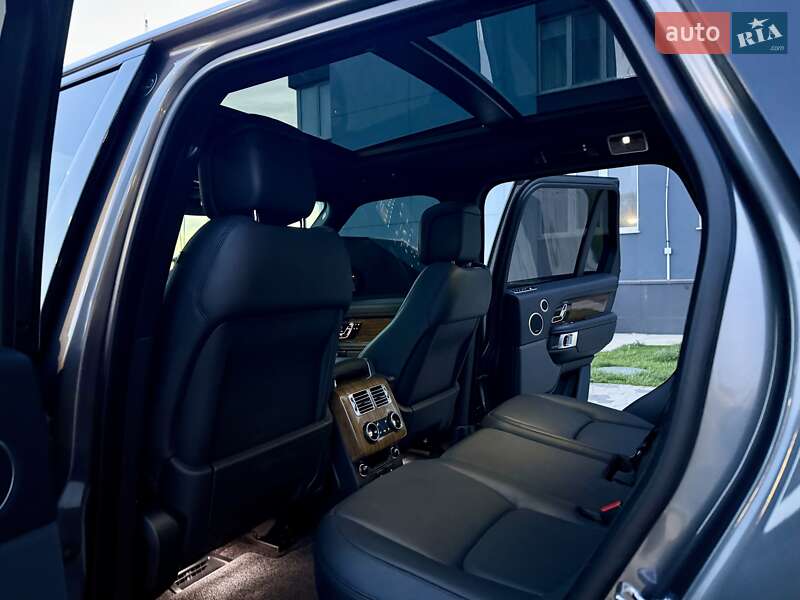 Внедорожник / Кроссовер Land Rover Range Rover 2019 в Одессе фото 91 Внедорожник / Кроссовер Land Rover Range Rover 2019 в Одессе