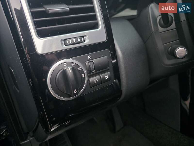 Позашляховик / Кросовер Land Rover Range Rover 2011 в Києві