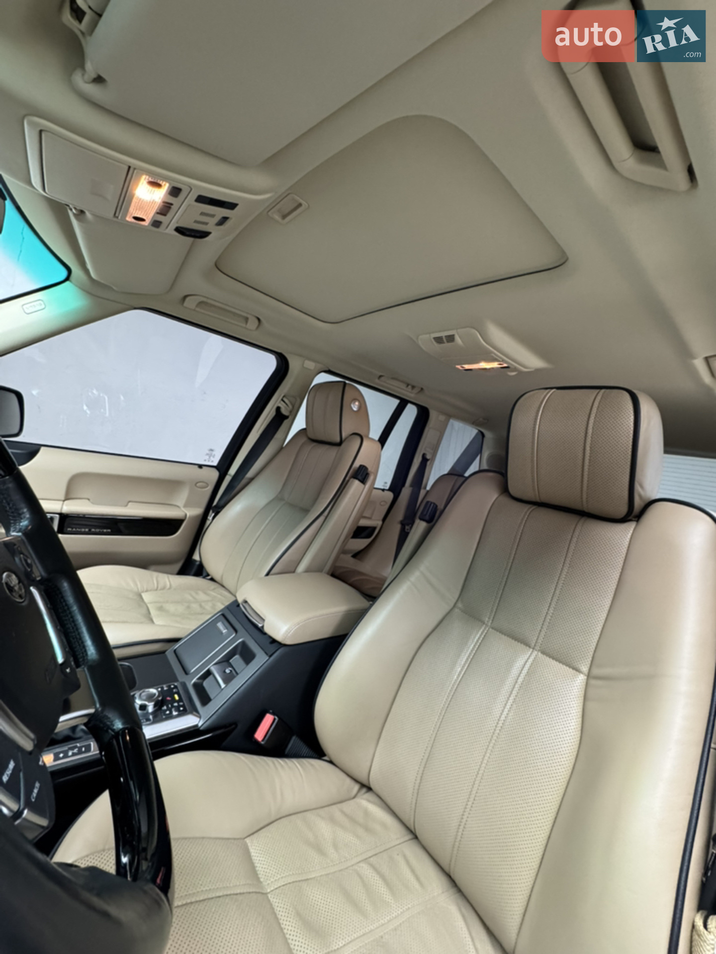 2012 Land Rover Range Rover - мініатюра 16