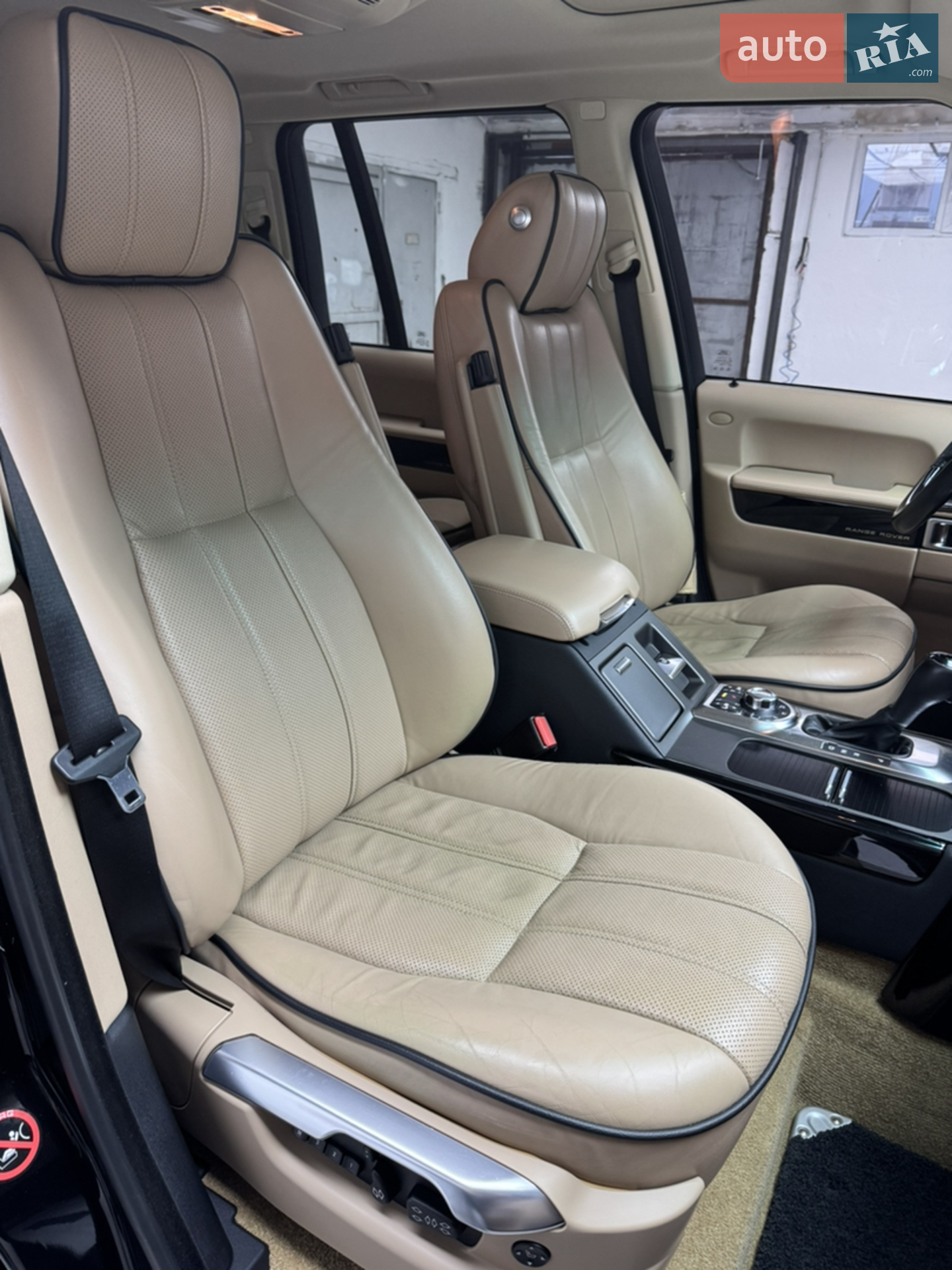 2012 Land Rover Range Rover - мініатюра 36