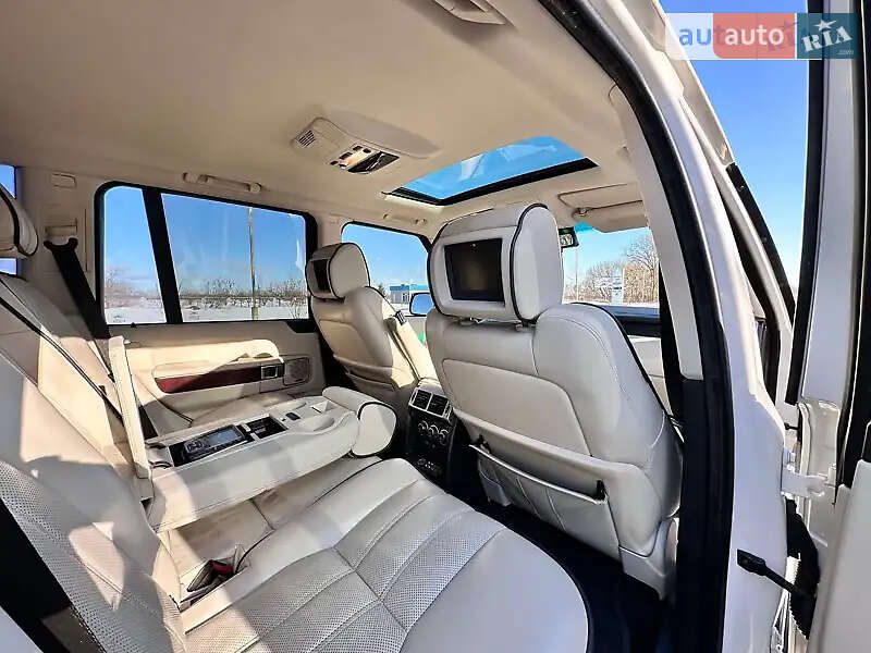 Позашляховик / Кросовер Land Rover Range Rover 2010 в Києві