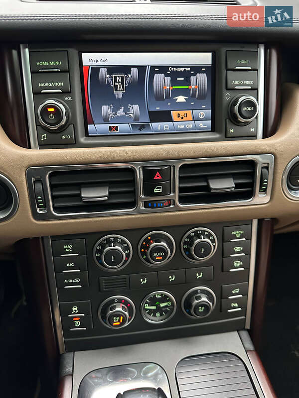 Позашляховик / Кросовер Land Rover Range Rover 2010 в Києві