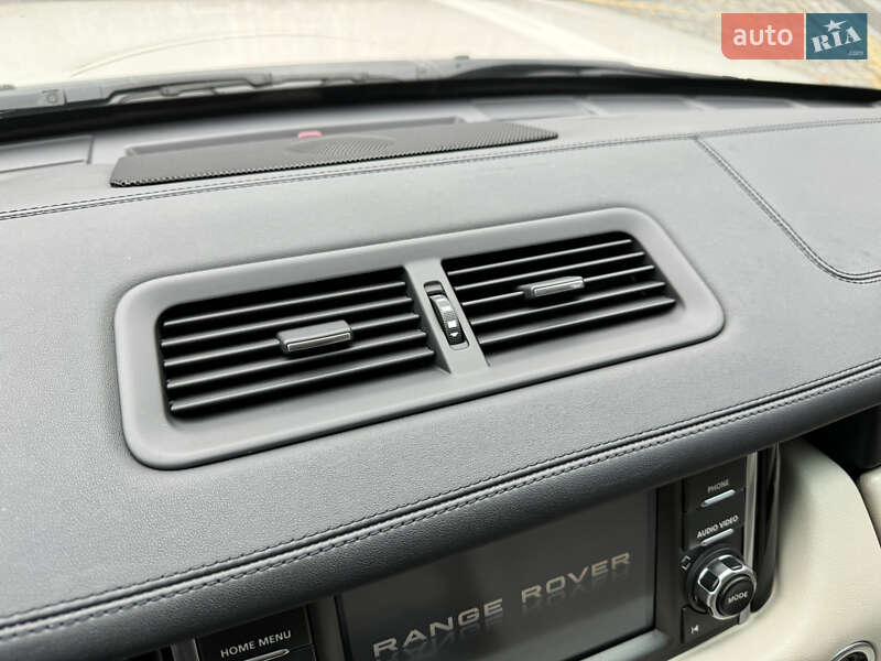 Позашляховик / Кросовер Land Rover Range Rover 2010 в Харкові