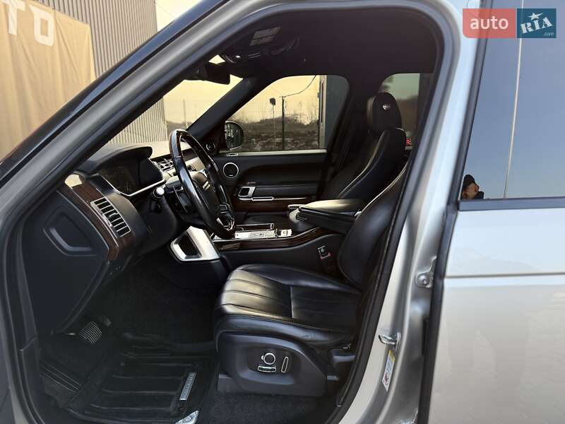 Позашляховик / Кросовер Land Rover Range Rover 2015 в Львові