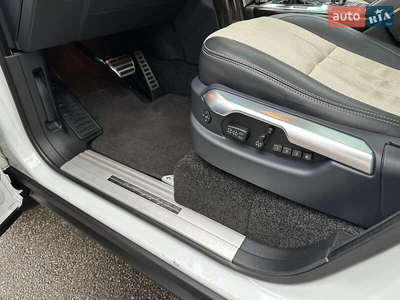 Внедорожник / Кроссовер Land Rover Range Rover 2010 в Киеве фото 35 Внедорожник / Кроссовер Land Rover Range Rover 2010 в Киеве