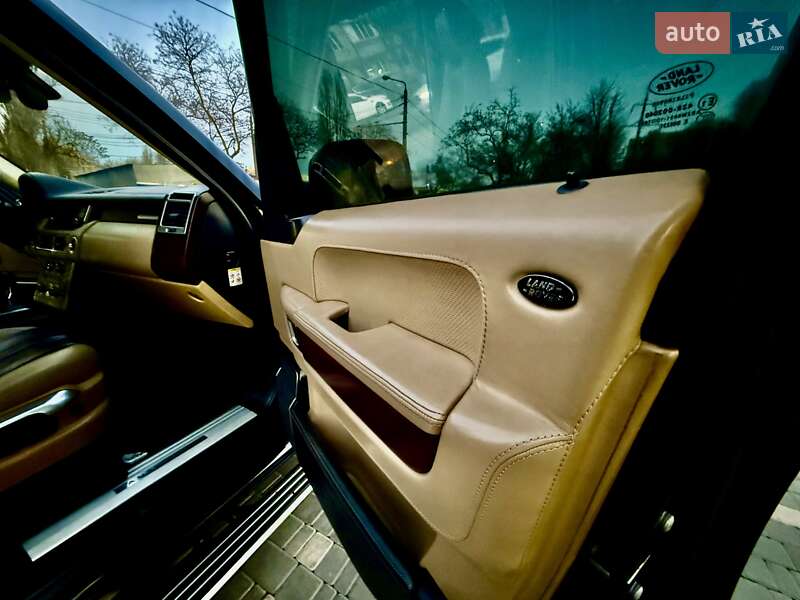 Позашляховик / Кросовер Land Rover Range Rover 2011 в Одесі фото 39 Позашляховик / Кросовер Land Rover Range Rover 2011 в Одесі