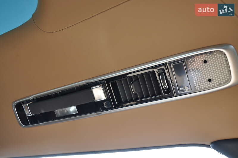 Позашляховик / Кросовер Land Rover Range Rover 2024 в Одесі