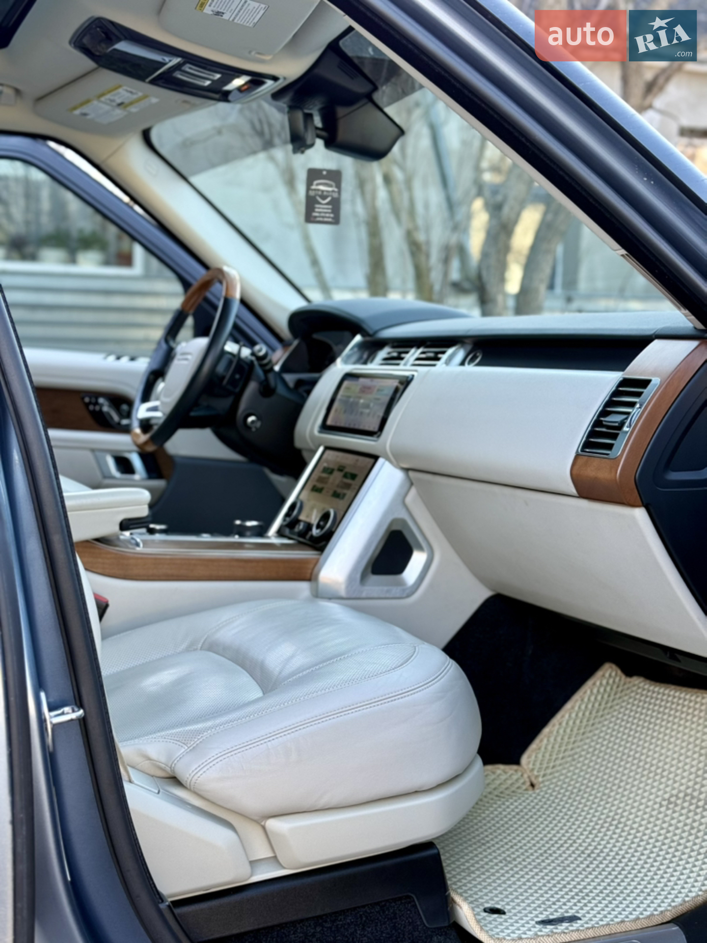 2018 Land Rover Range Rover - мініатюра 26