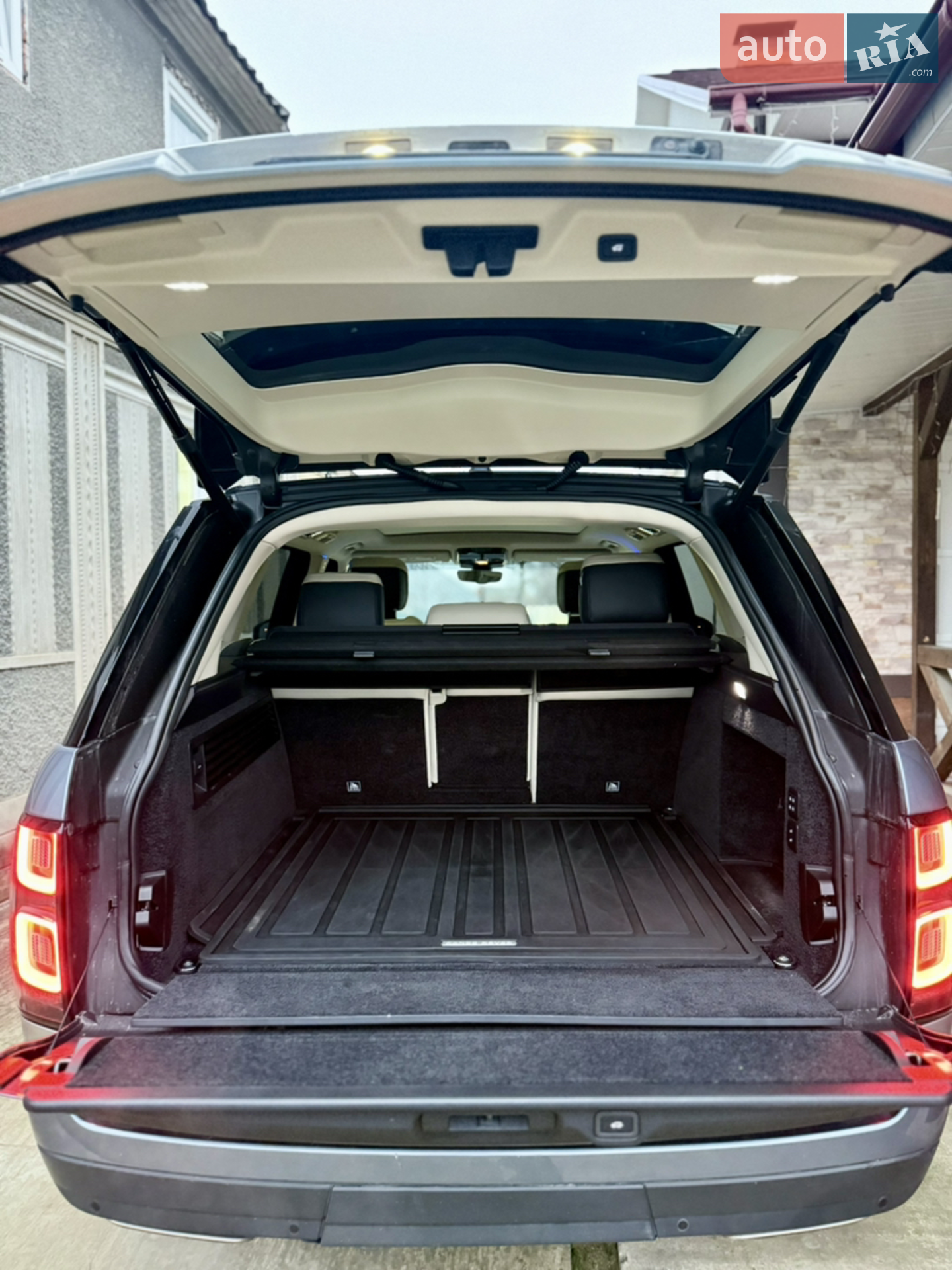2018 Land Rover Range Rover - мініатюра 45
