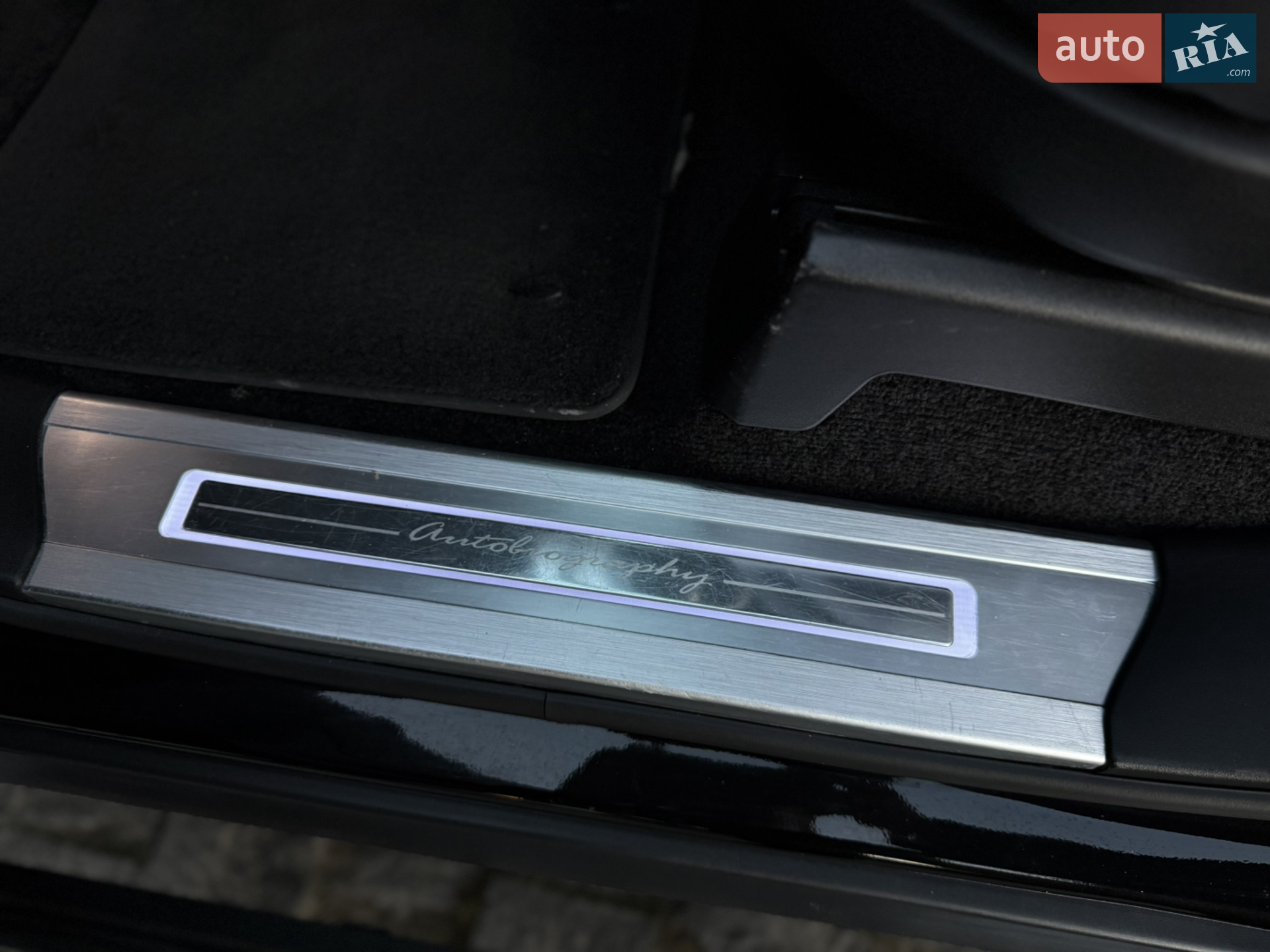2018 Land Rover Range Rover - мініатюра 8