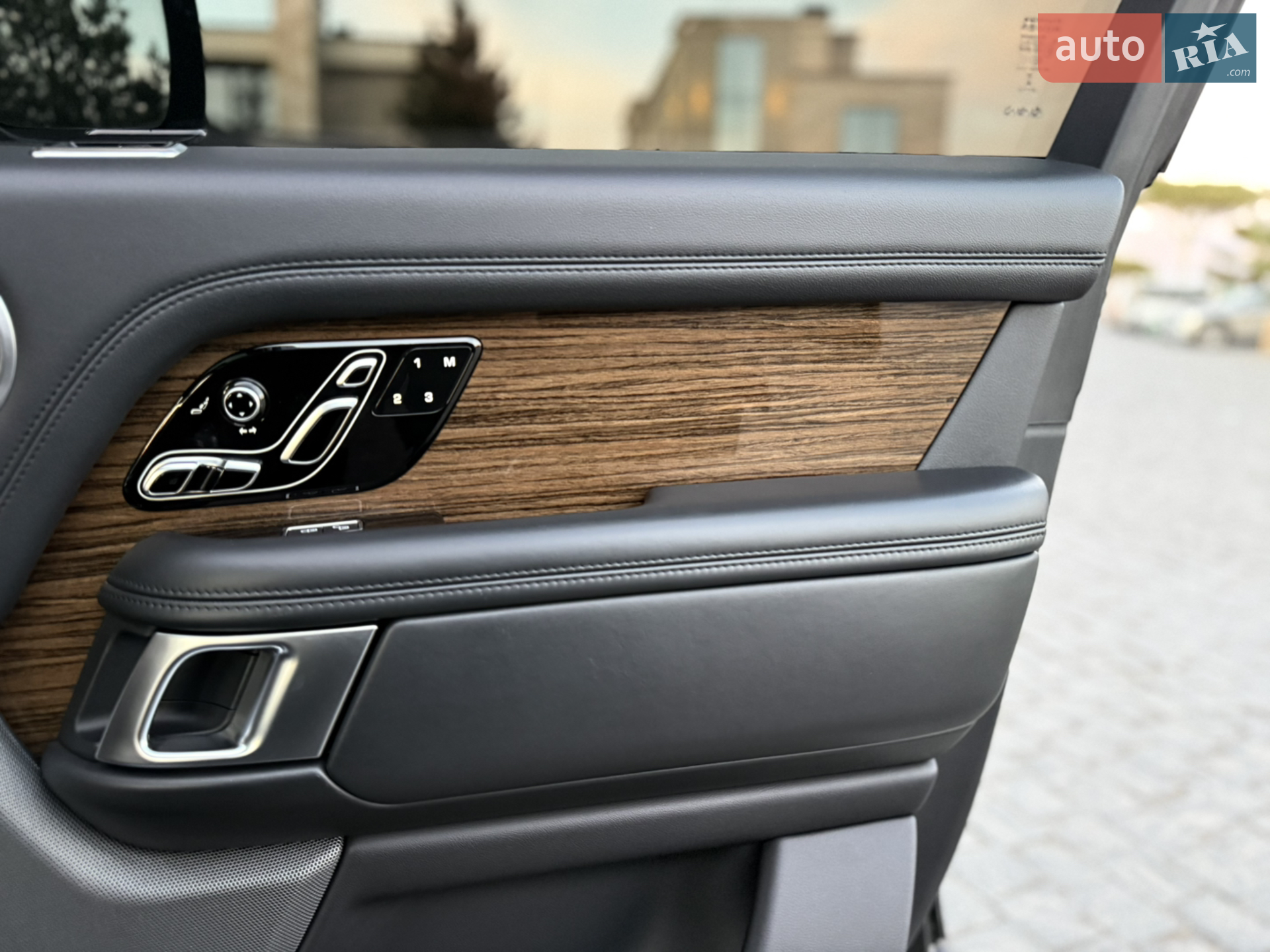 2018 Land Rover Range Rover - мініатюра 48