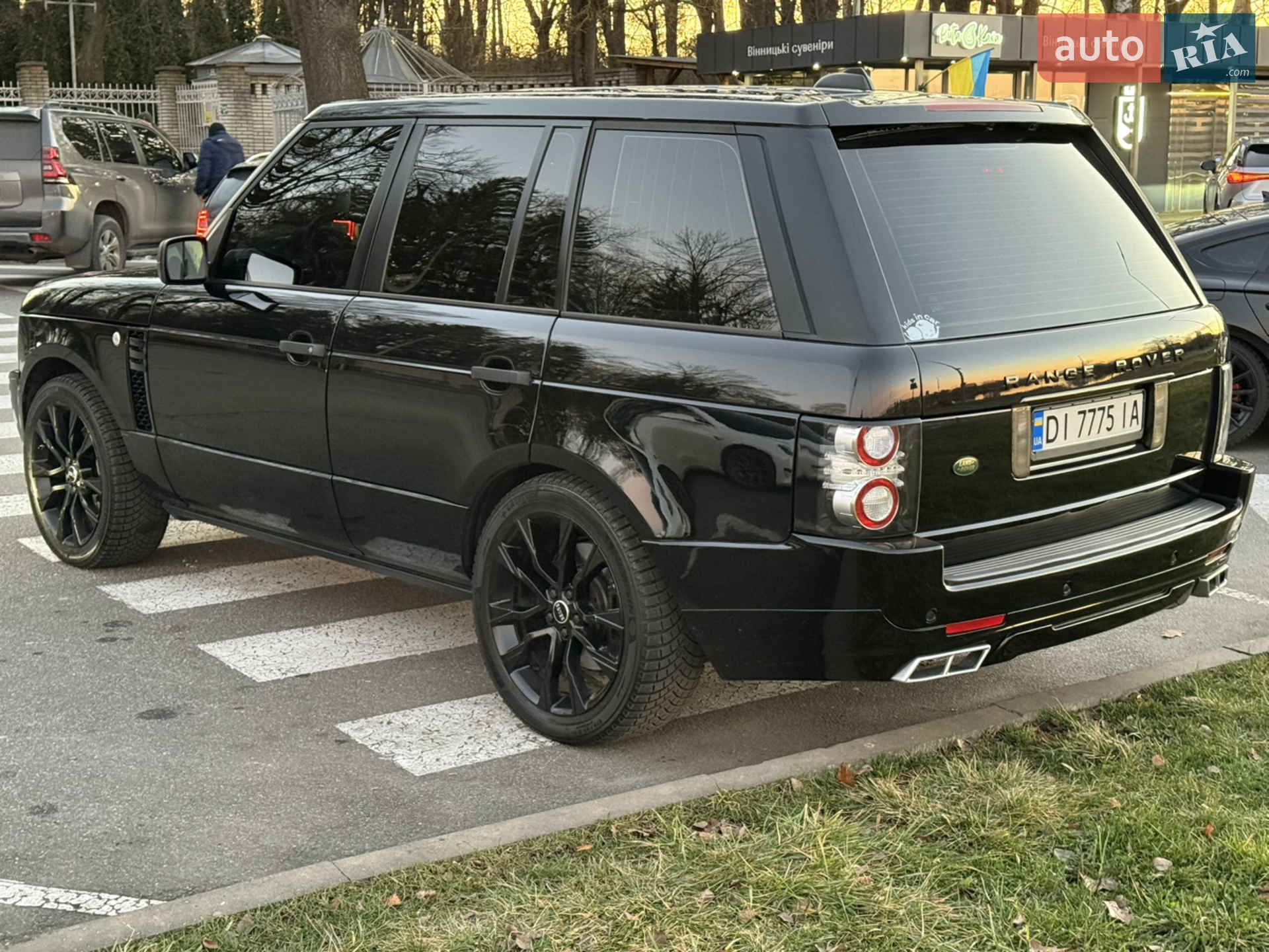 Land Rover Range Rover 2007 VIN SALLMAM748A273137 фото оголошення 4 з 43