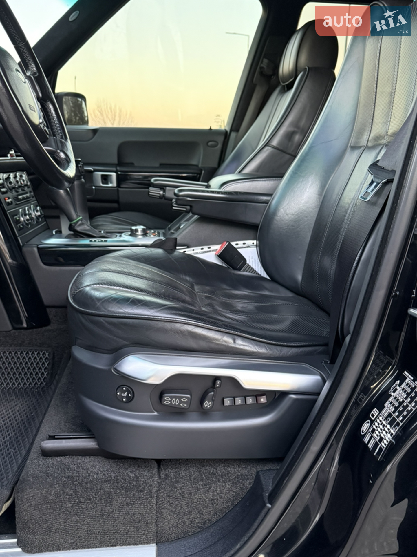 Land Rover Range Rover 2007 VIN SALLMAM748A273137 фото оголошення 17 з 43
