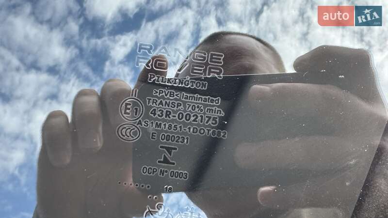 Внедорожник / Кроссовер Land Rover Range Rover 2018 в Киеве фото 16 Внедорожник / Кроссовер Land Rover Range Rover 2018 в Киеве