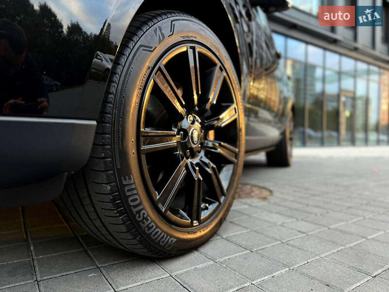 Внедорожник / Кроссовер Land Rover Range Rover 2020 в Ивано-Франковске