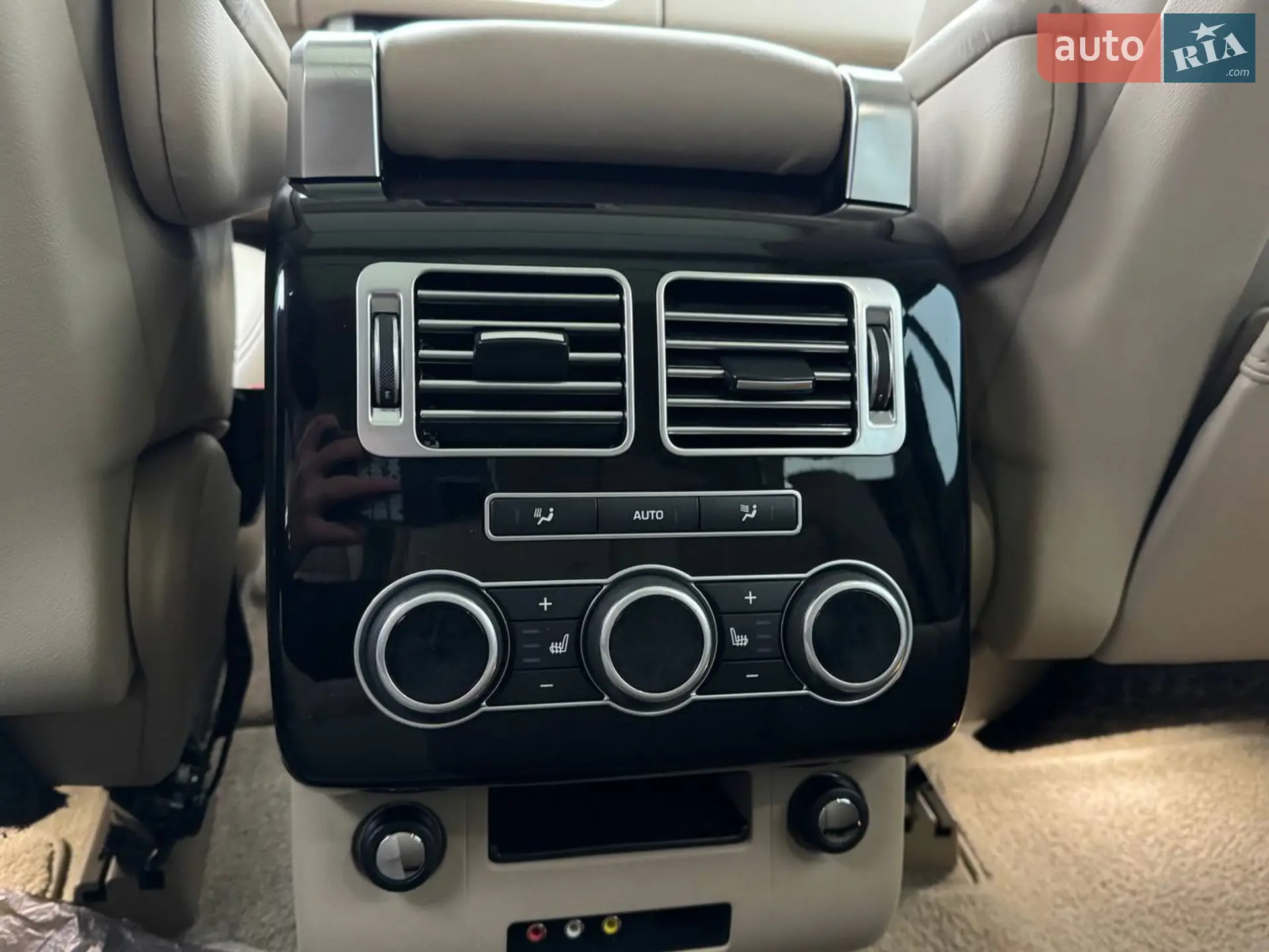 2015 Land Rover Range Rover - мініатюра 20