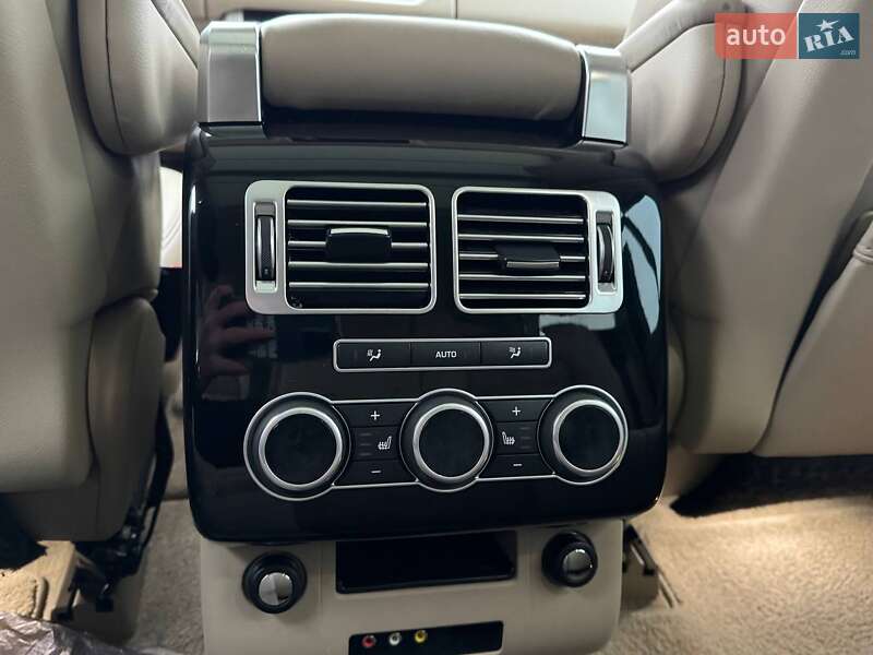 Позашляховик / Кросовер Land Rover Range Rover 2015 в Рівному